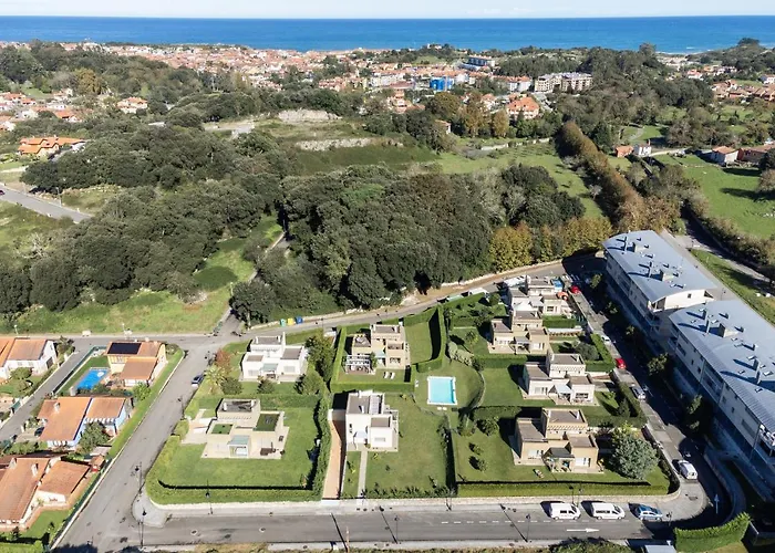 Helloasturias, Casa En Llanes Con Piscina, Jardin, Cerca De La Playa.